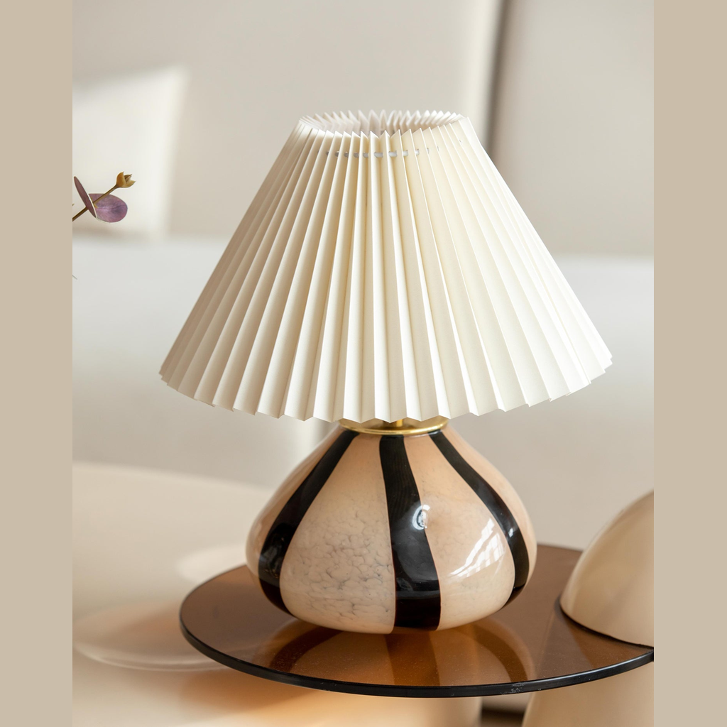 Rolenta Pleated Table Lamp