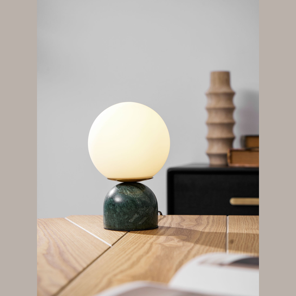 Belselia Globe Table Lamp