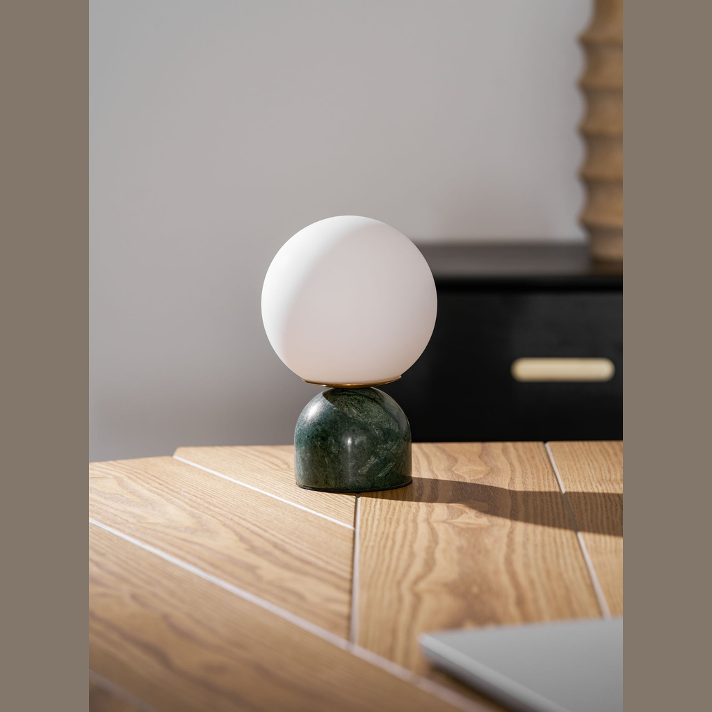 Belselia Globe Table Lamp
