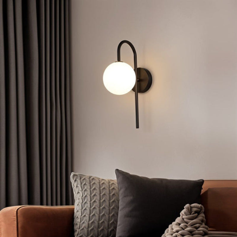 Oktun Wall Light