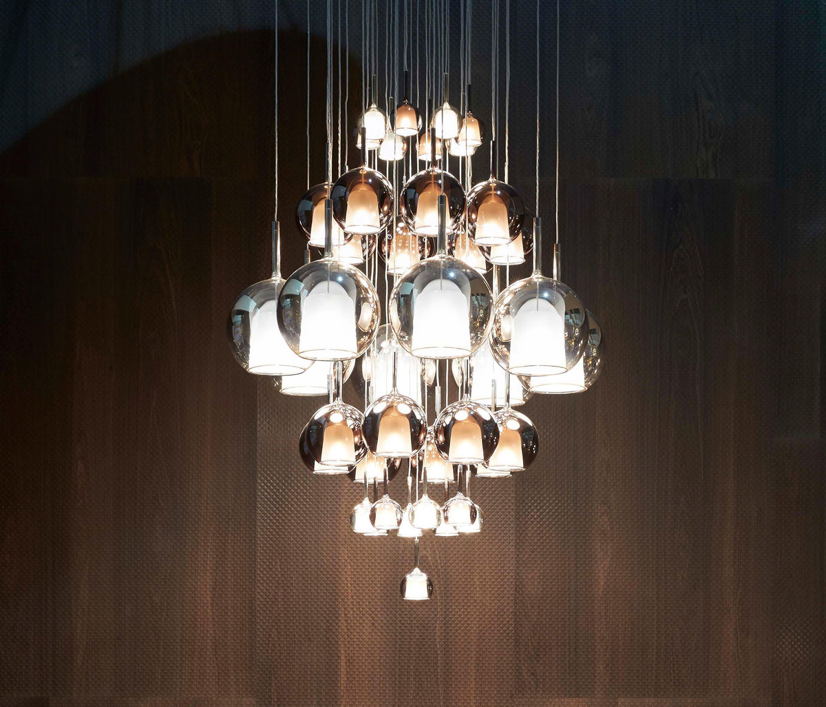 Idau Globe Pendant Light