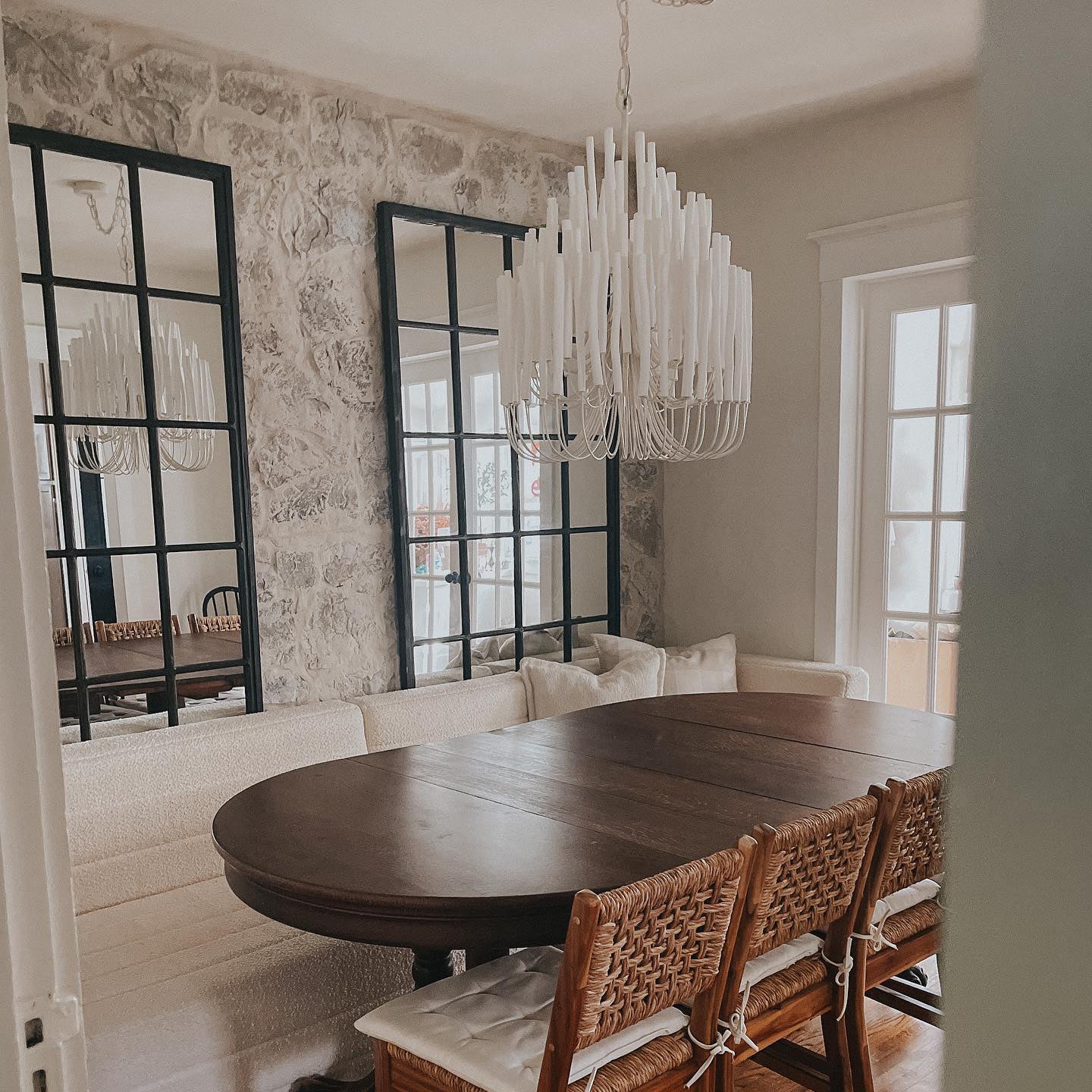 Alvino Round Chandelier