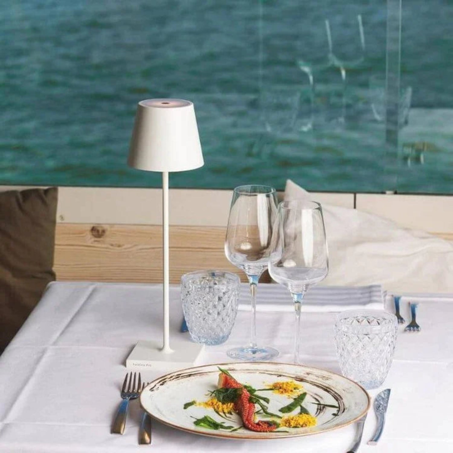 Colean Table Lamp