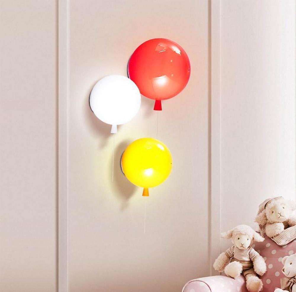 Pusanora Balloon Wall Light