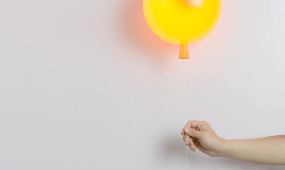 Pusanora Balloon Wall Light