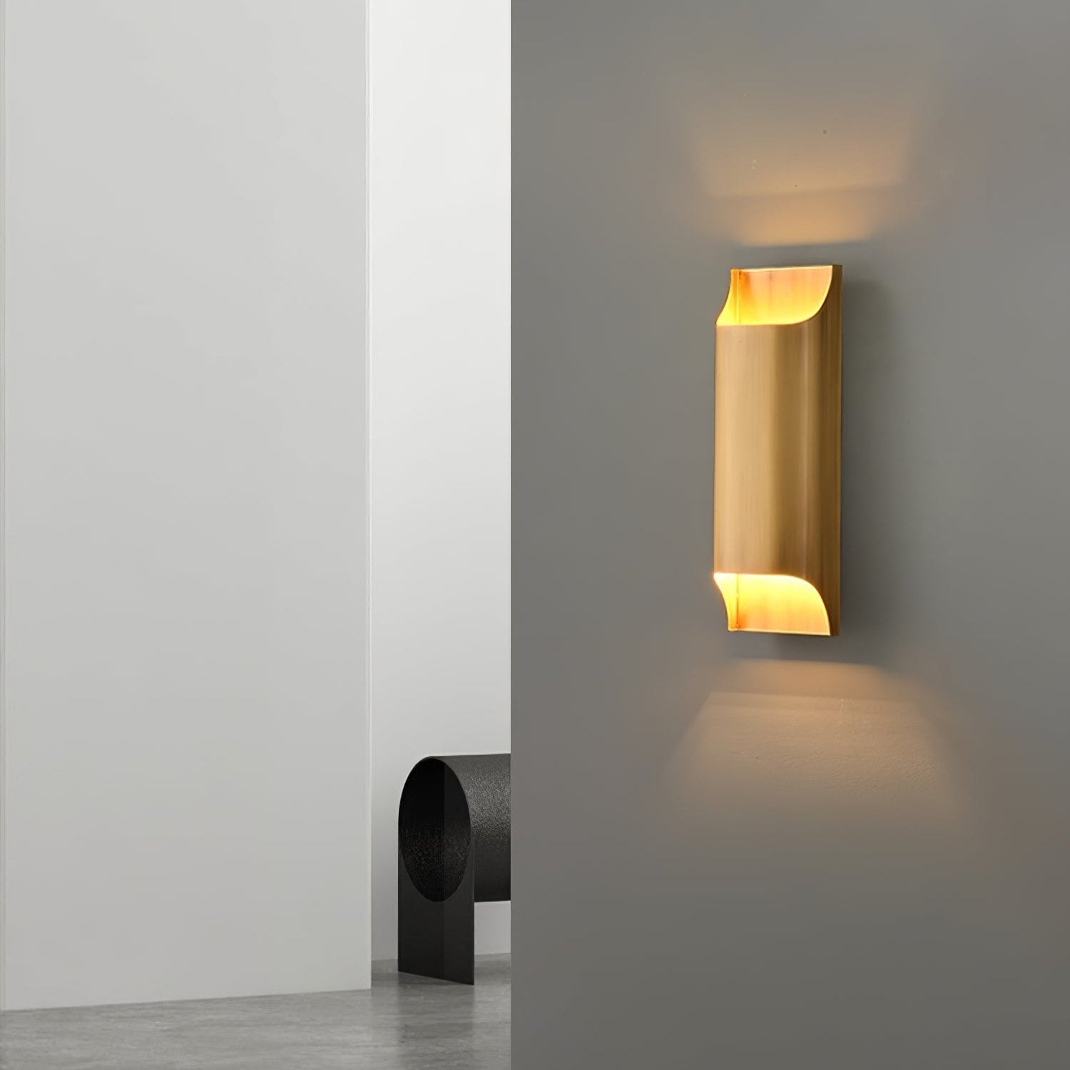 Tiko Wall Light