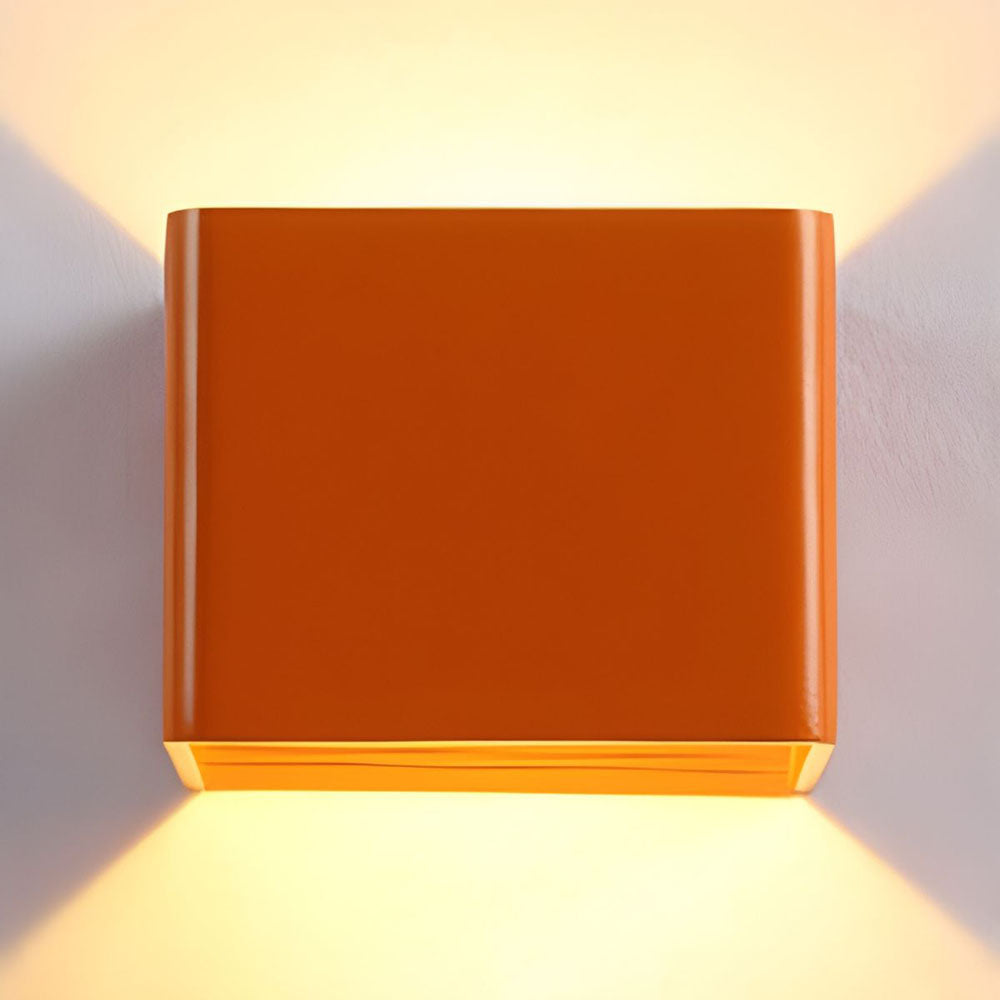 Kentra Wall Light