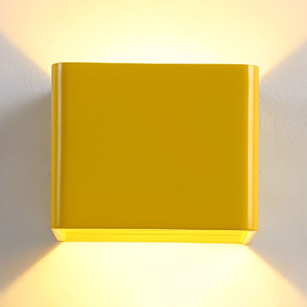 Kentra Wall Light