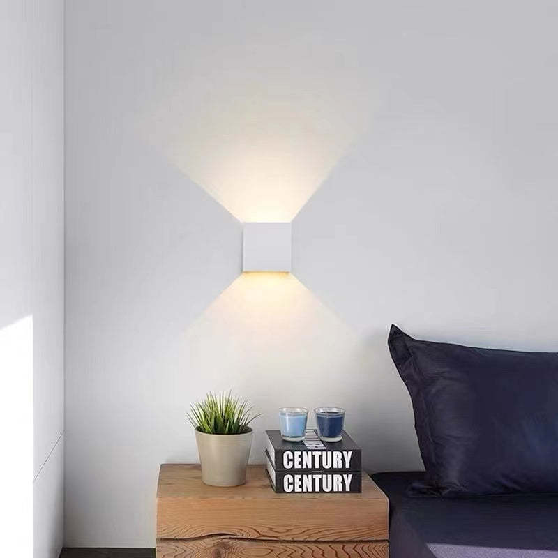Arrenro Modern Wall Light