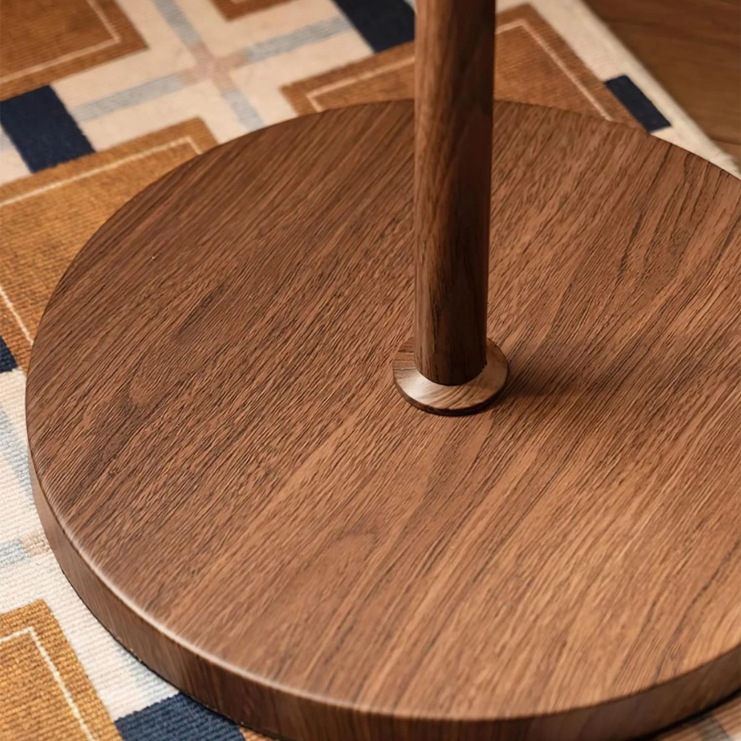 Velae Floor Lamp