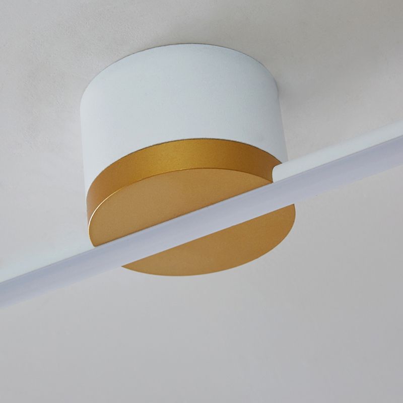 Arovaa Linear Ceiling Light