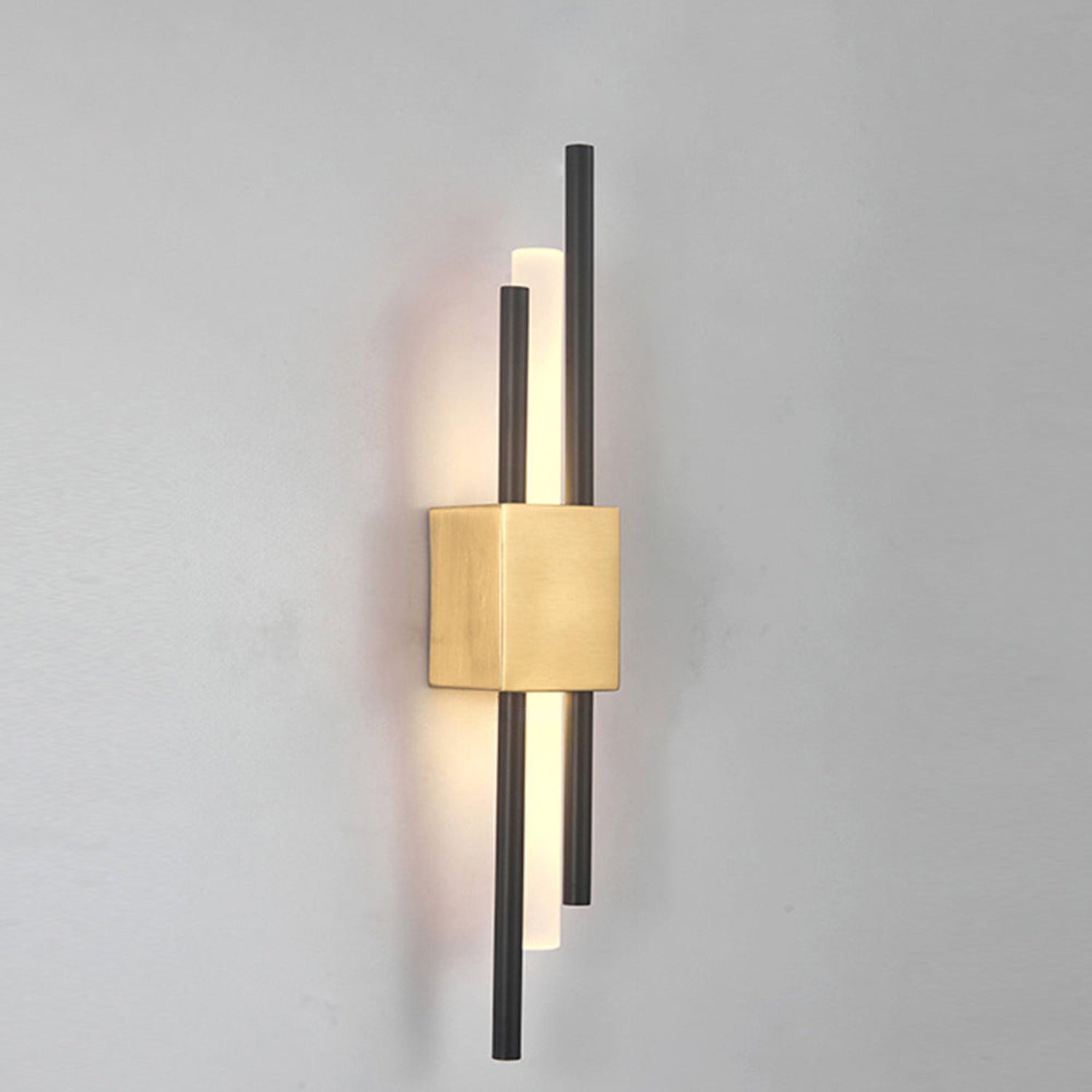 Serone Wall Light