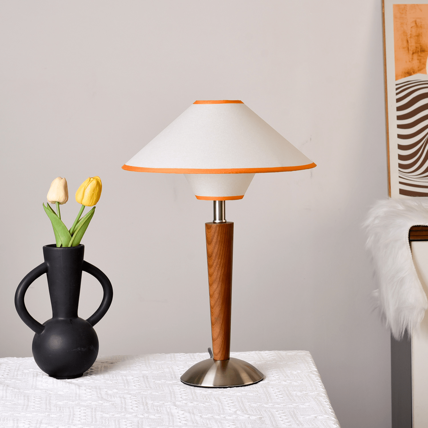 Almorino Modern Table Lamp
