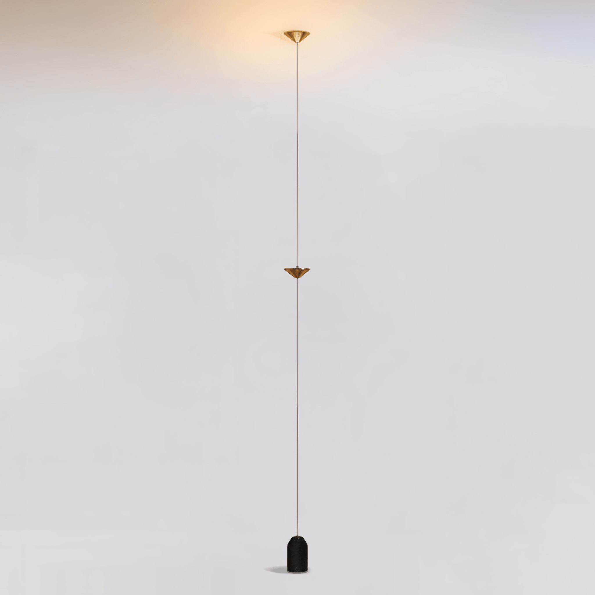 Alirya Cone Floor To Ceiling Lamp