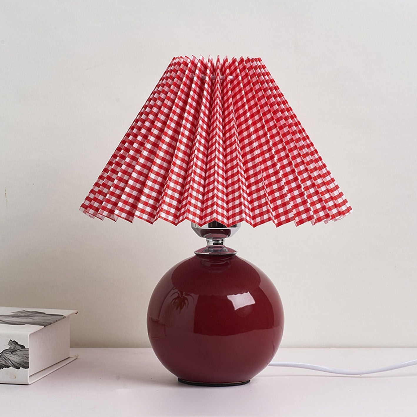 Arsellea Vintage Table Lamp