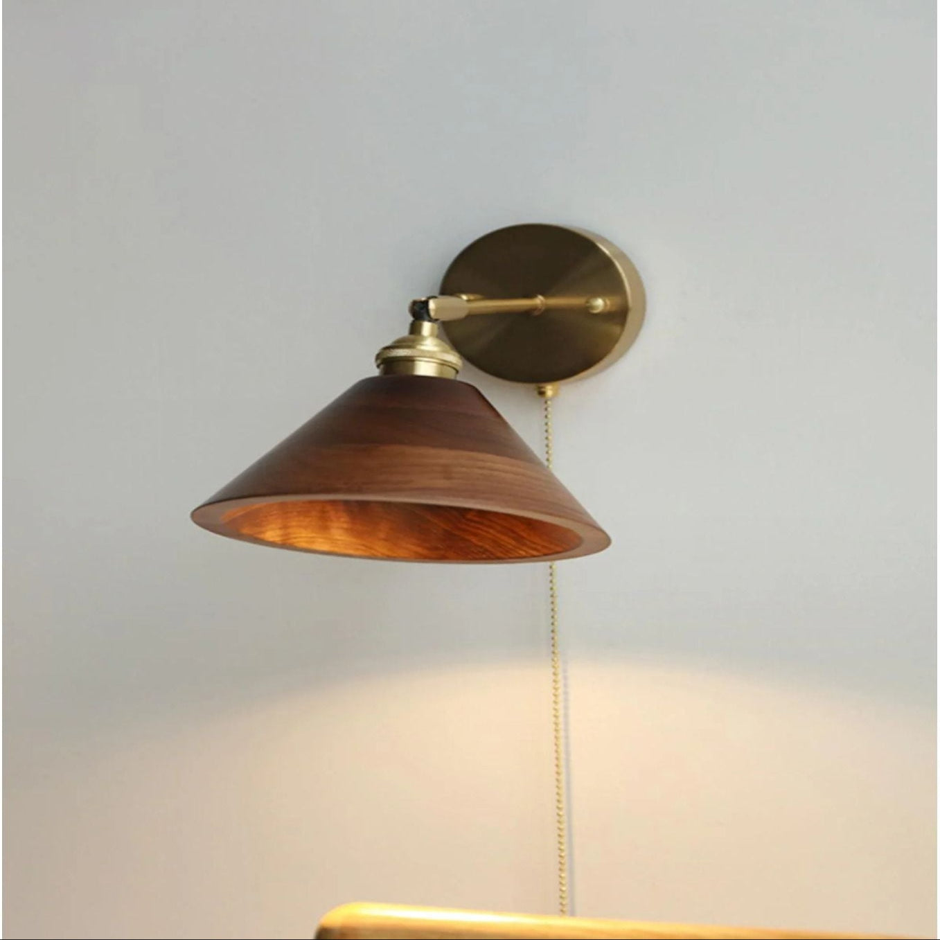 Zuna Wall Light
