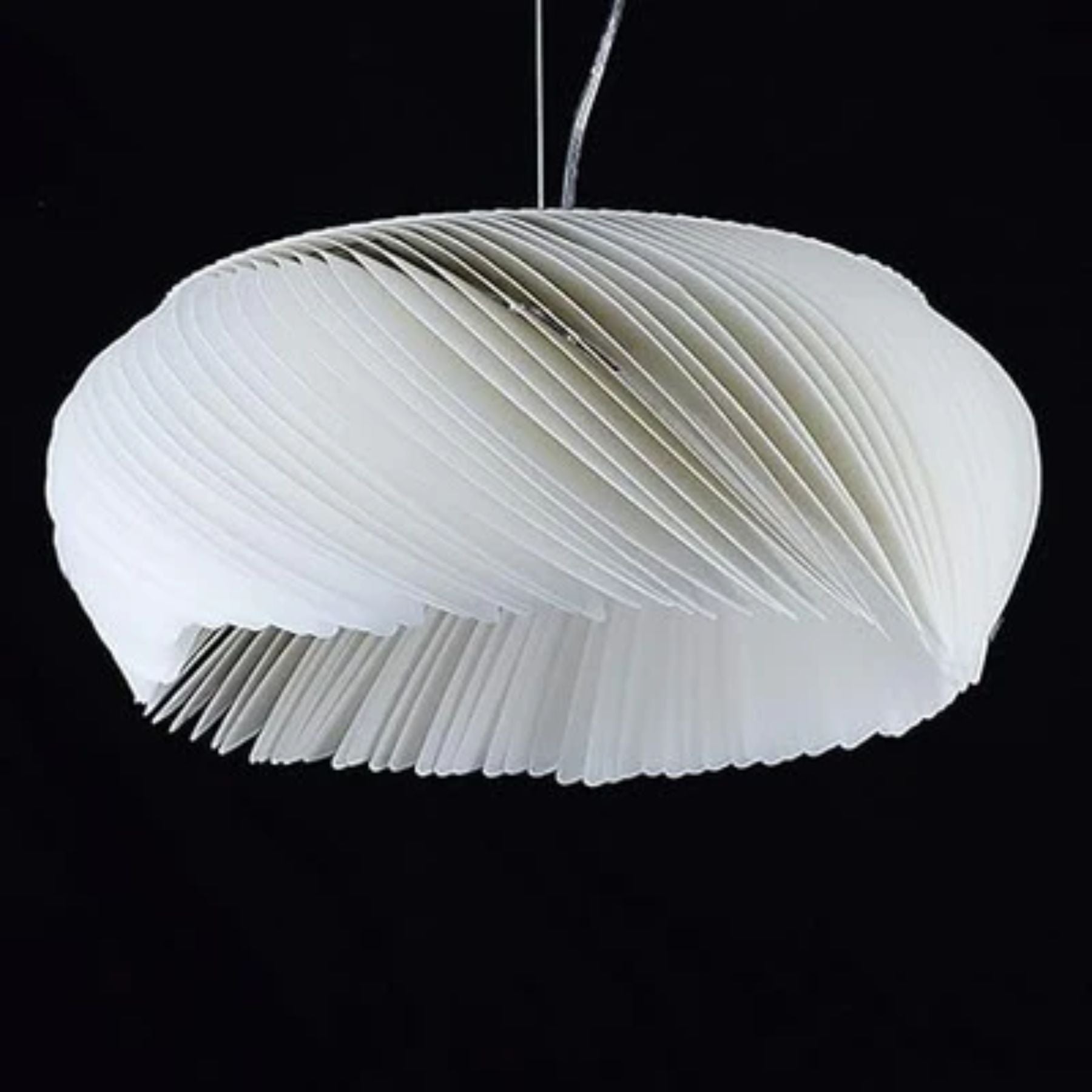 Conzice Pendant Light