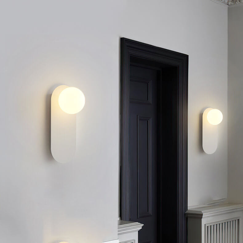 Rebo Minimalist Wall Light