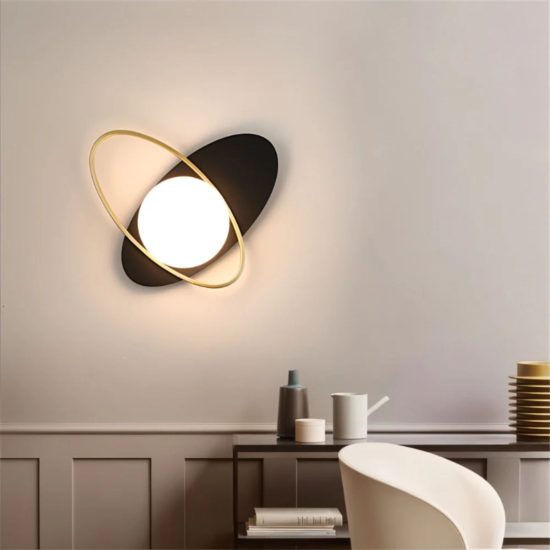 Oktun Wall Light