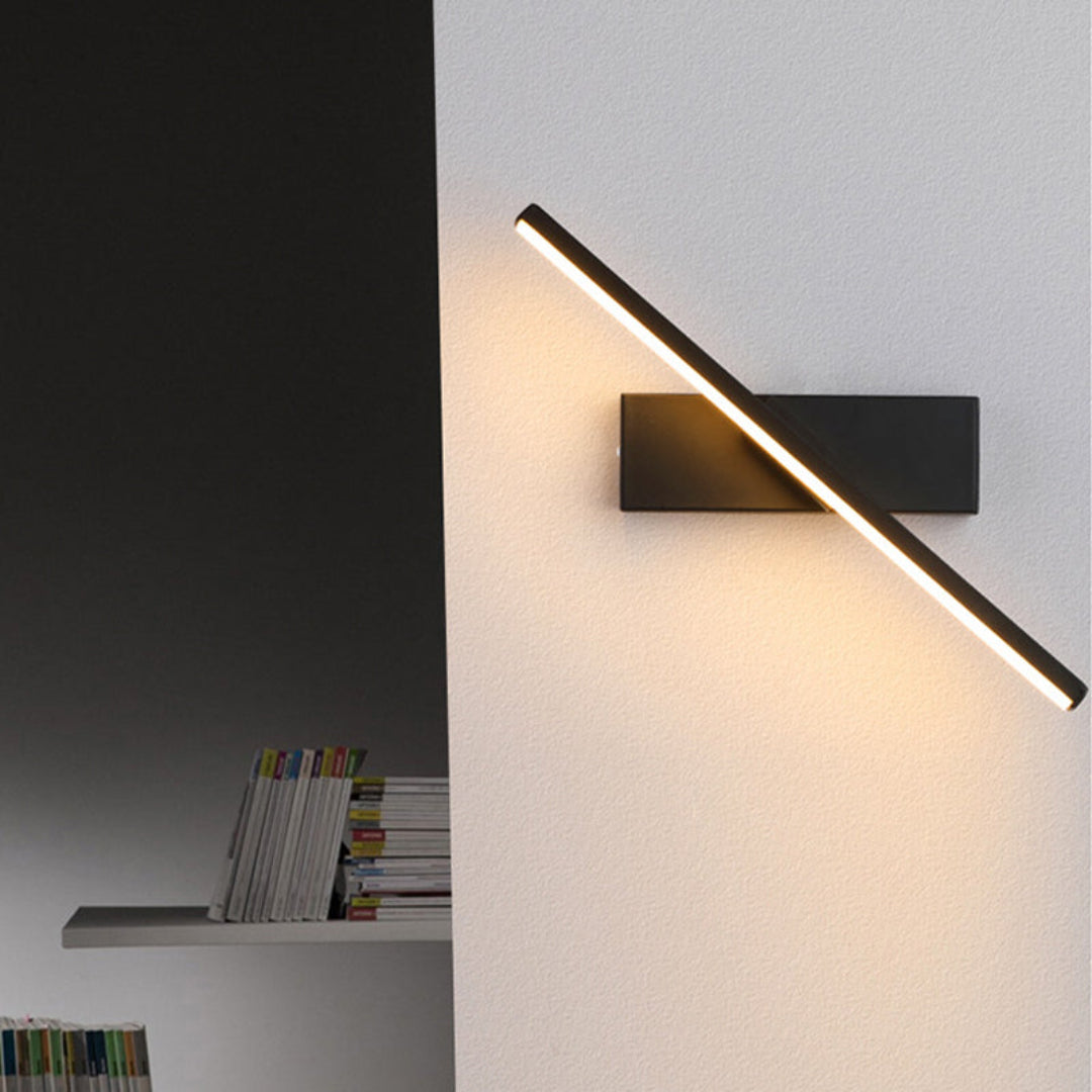 Roliza Wall Light