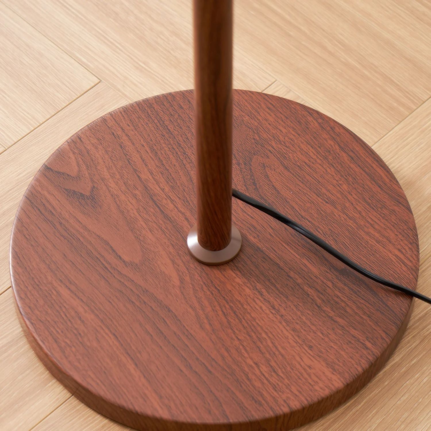 Velae Floor Lamp