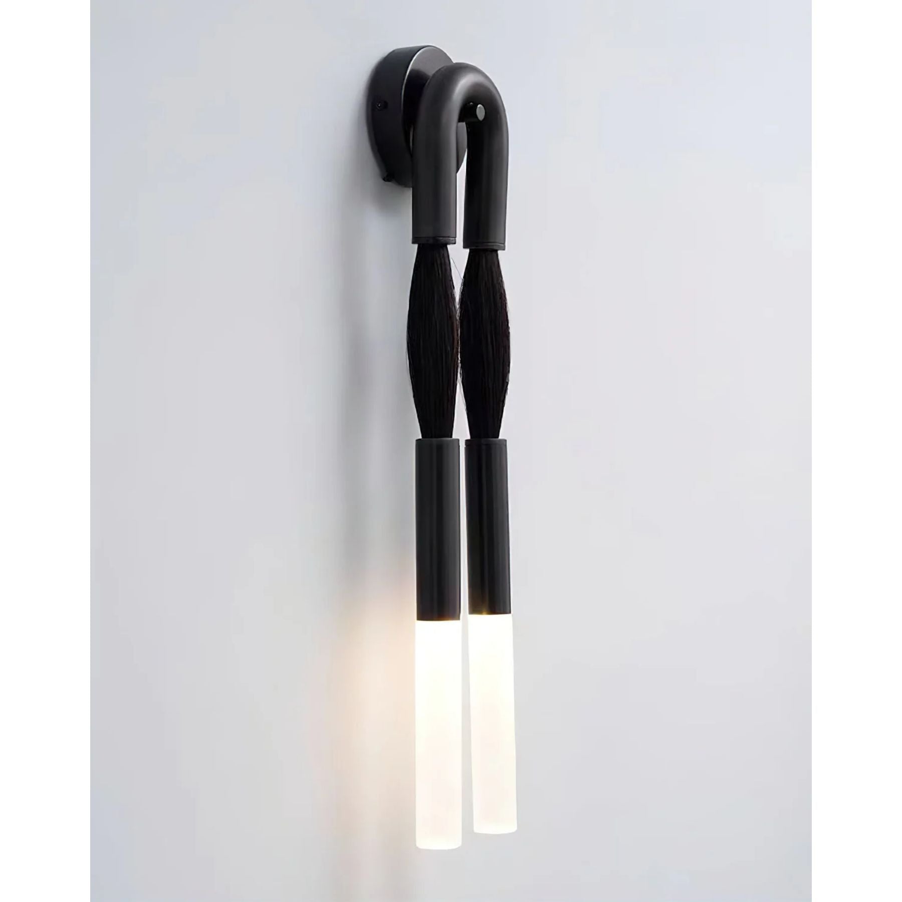 Kamtu Wall Light