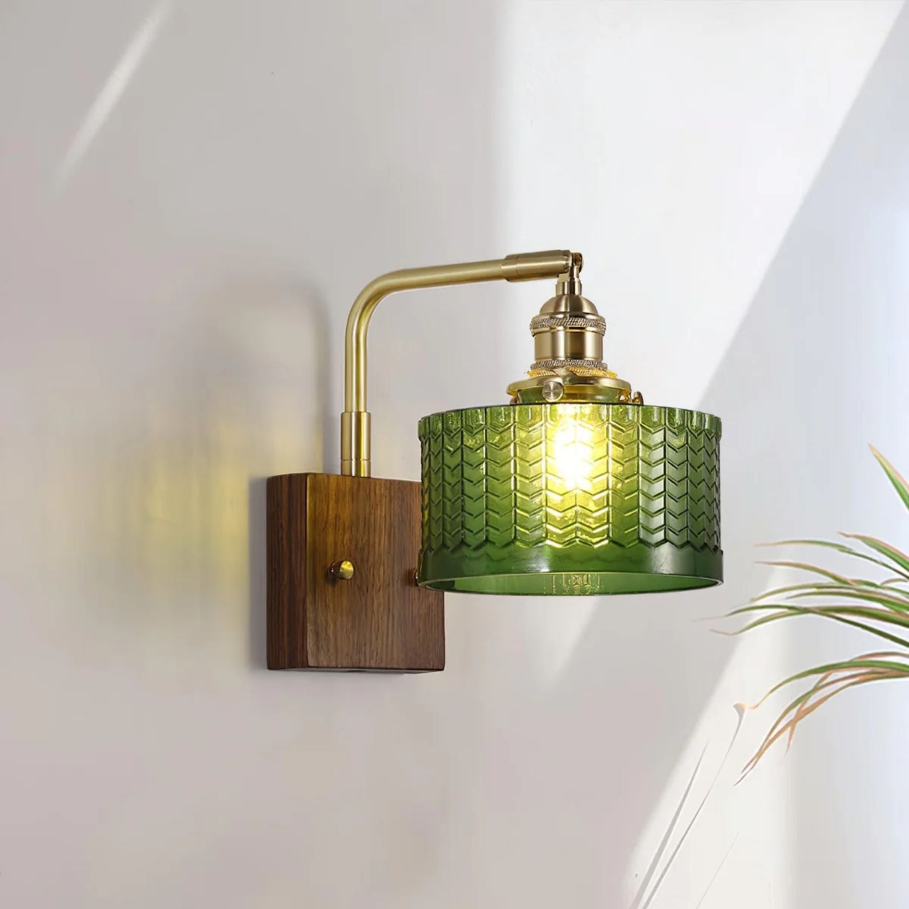 Nuxorel Wall Light