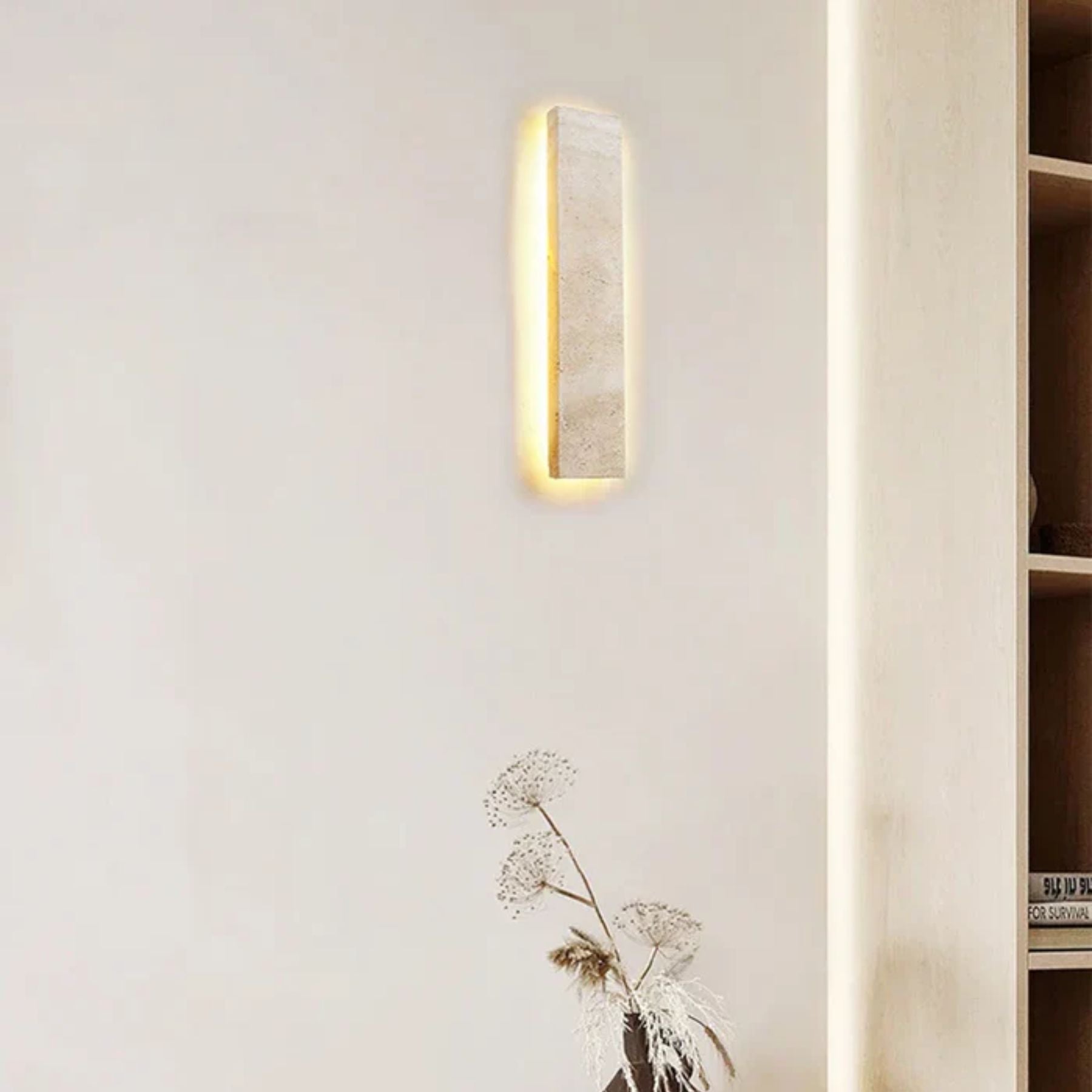 Veliroy Wall Light