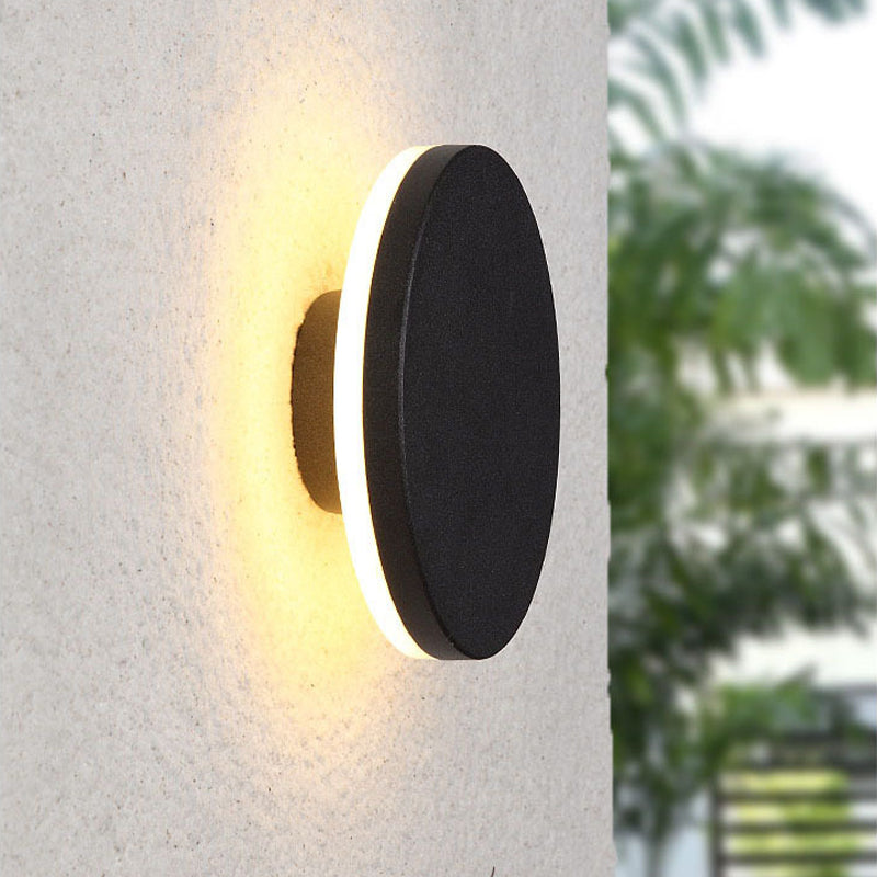 Arralona Minimalist Wall Light