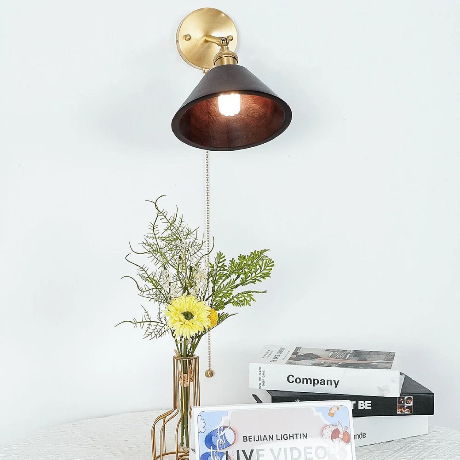 Zuna Wall Light