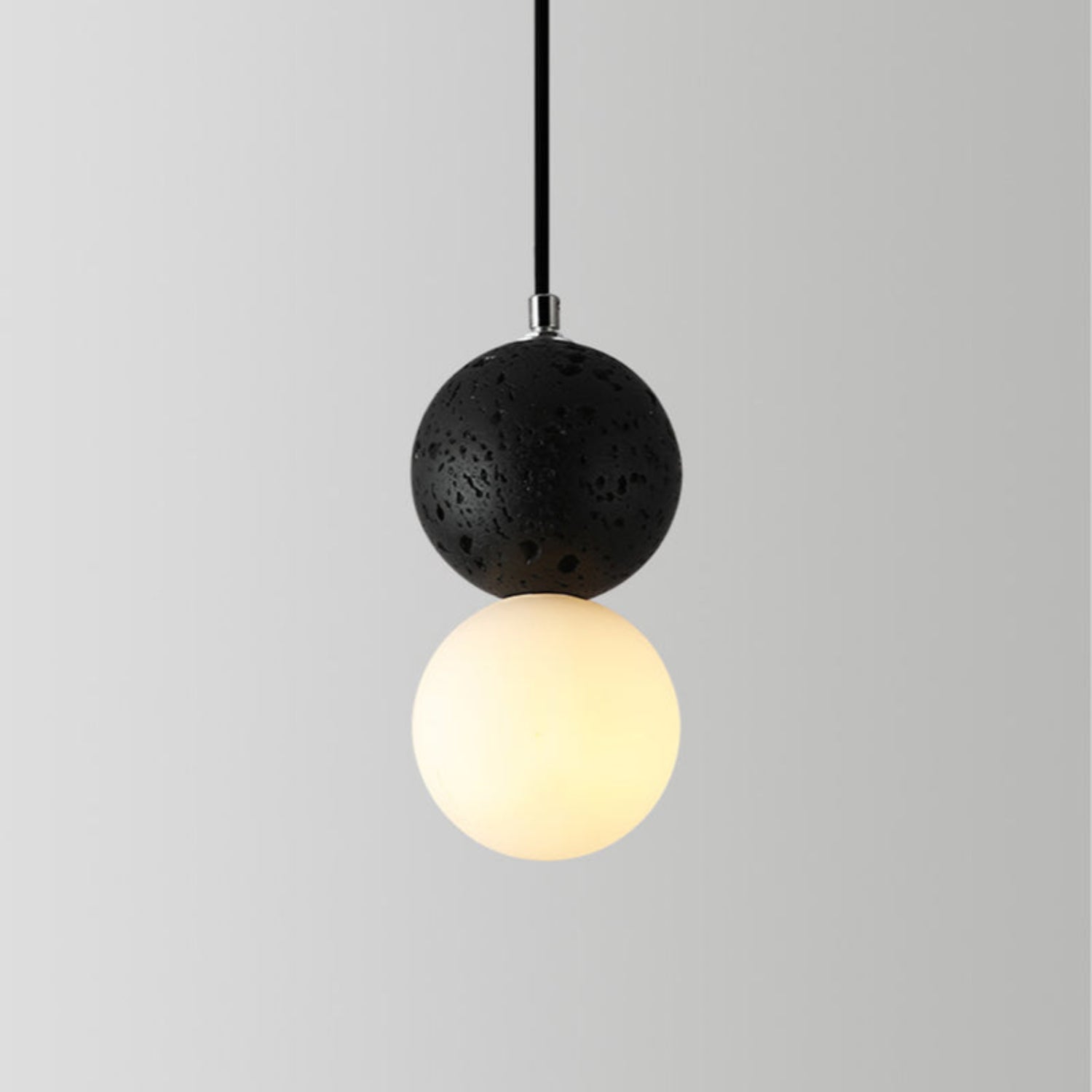 Povo Spherical Pendant Light