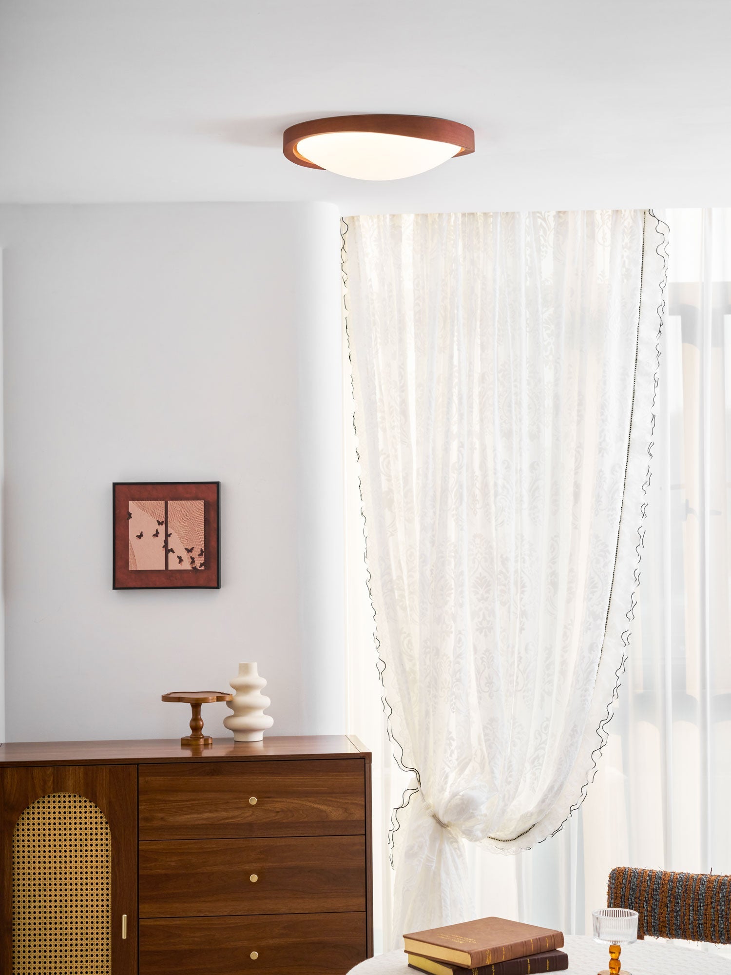 Almeliel Round Ceiling Light