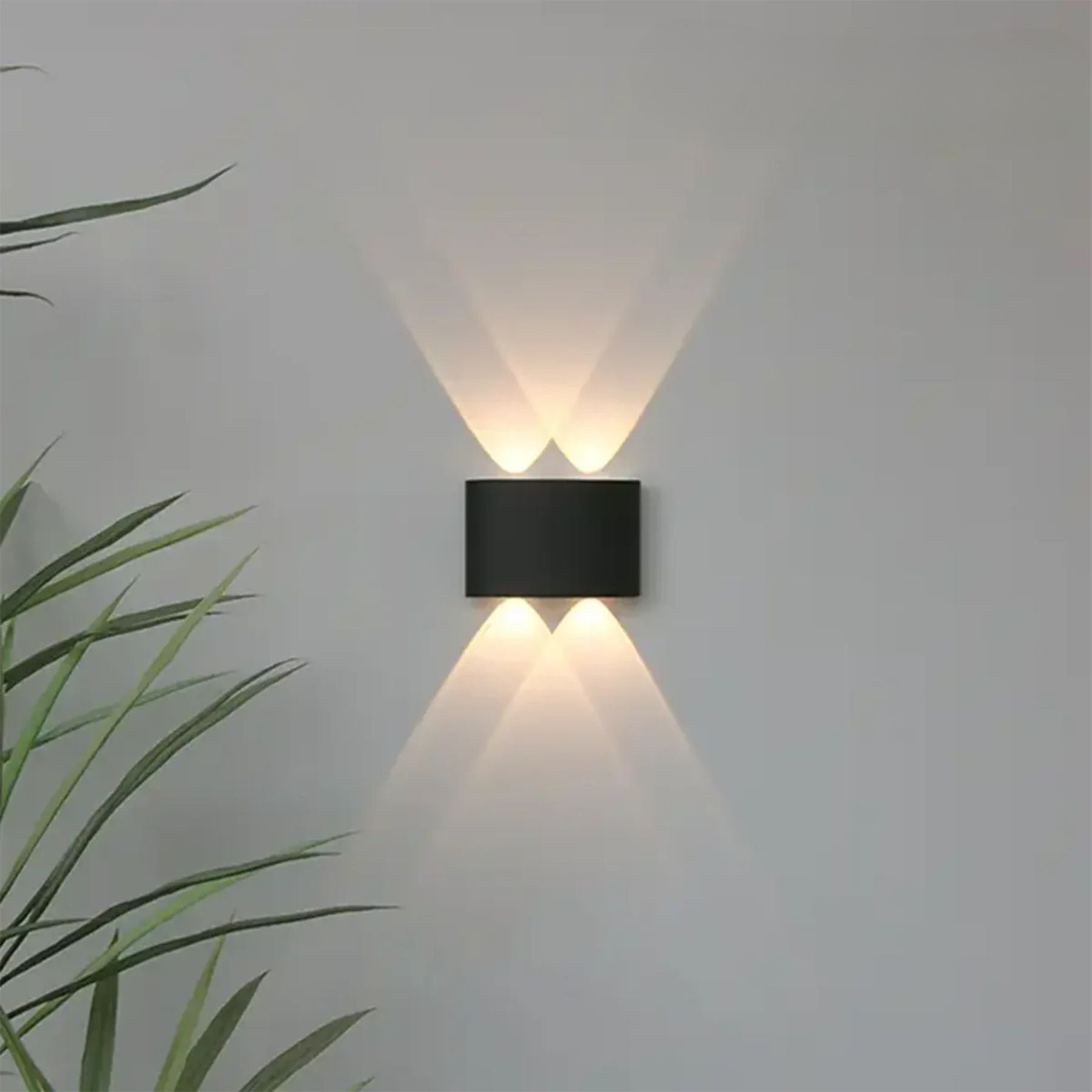 Kirsor Wall Light