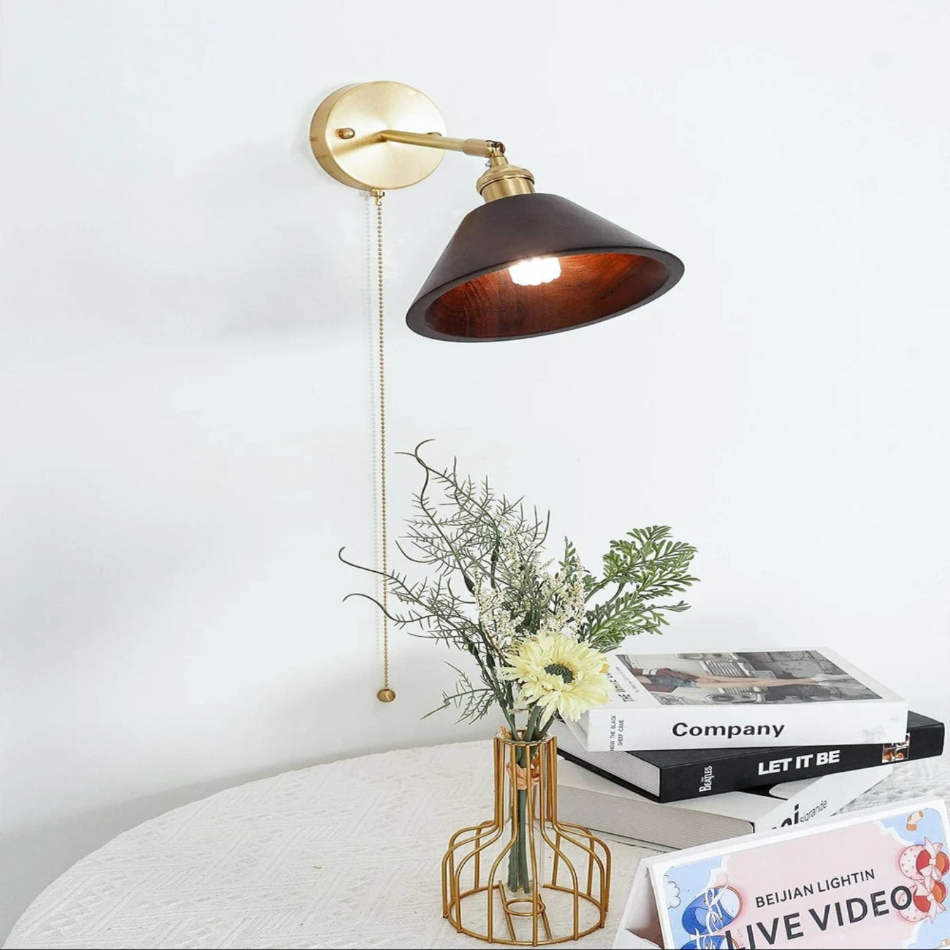 Zuna Wall Light