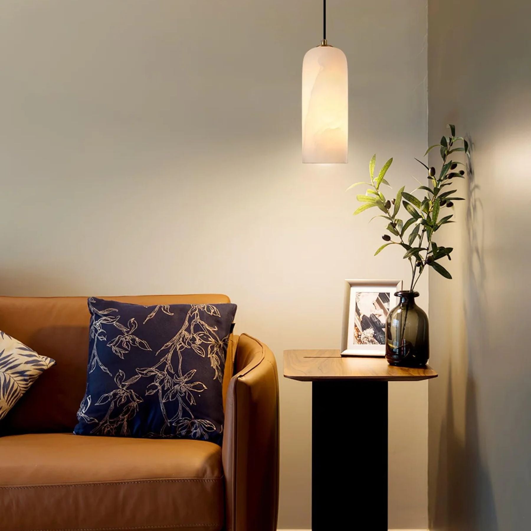 Kavon Alabaster Pendant Light