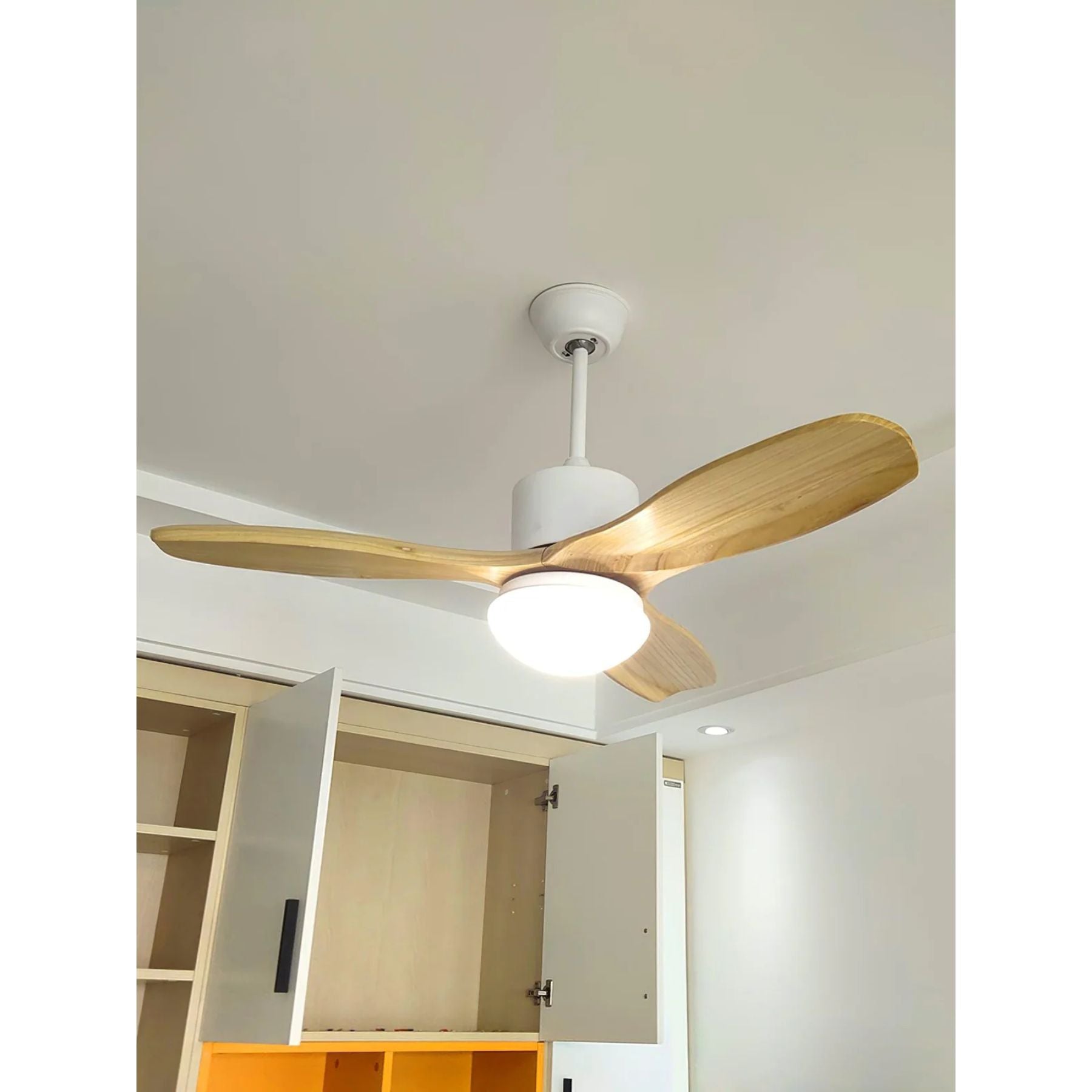 Suvcelo Ceiling Fan