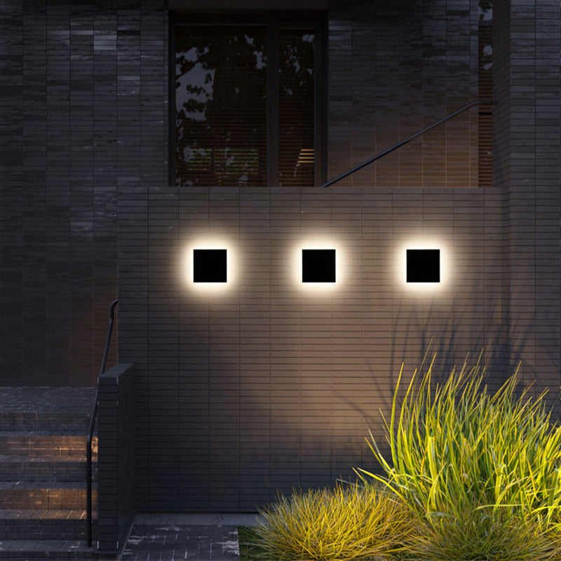 Arralona Minimalist Wall Light
