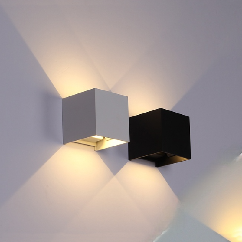 Arrenro Modern Wall Light