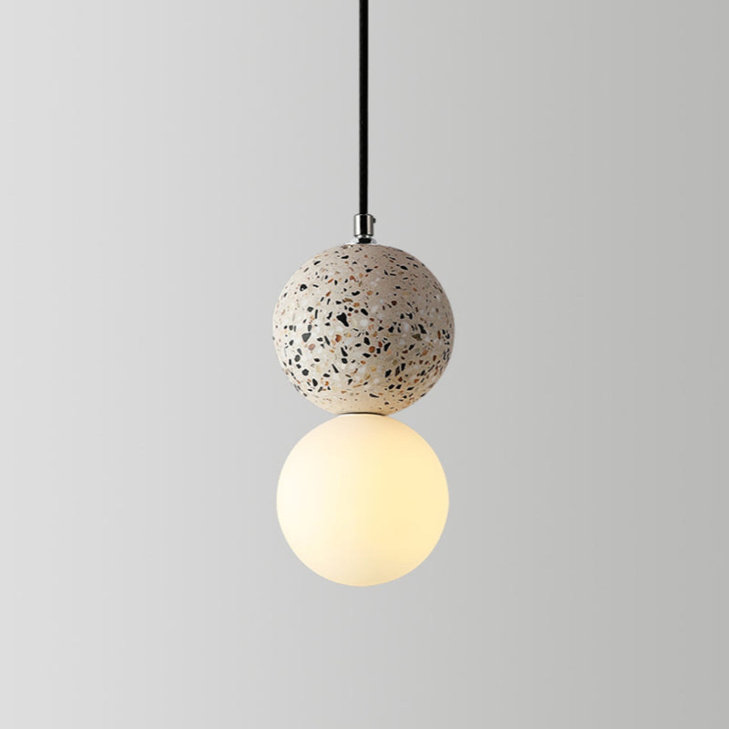 Povo Spherical Pendant Light