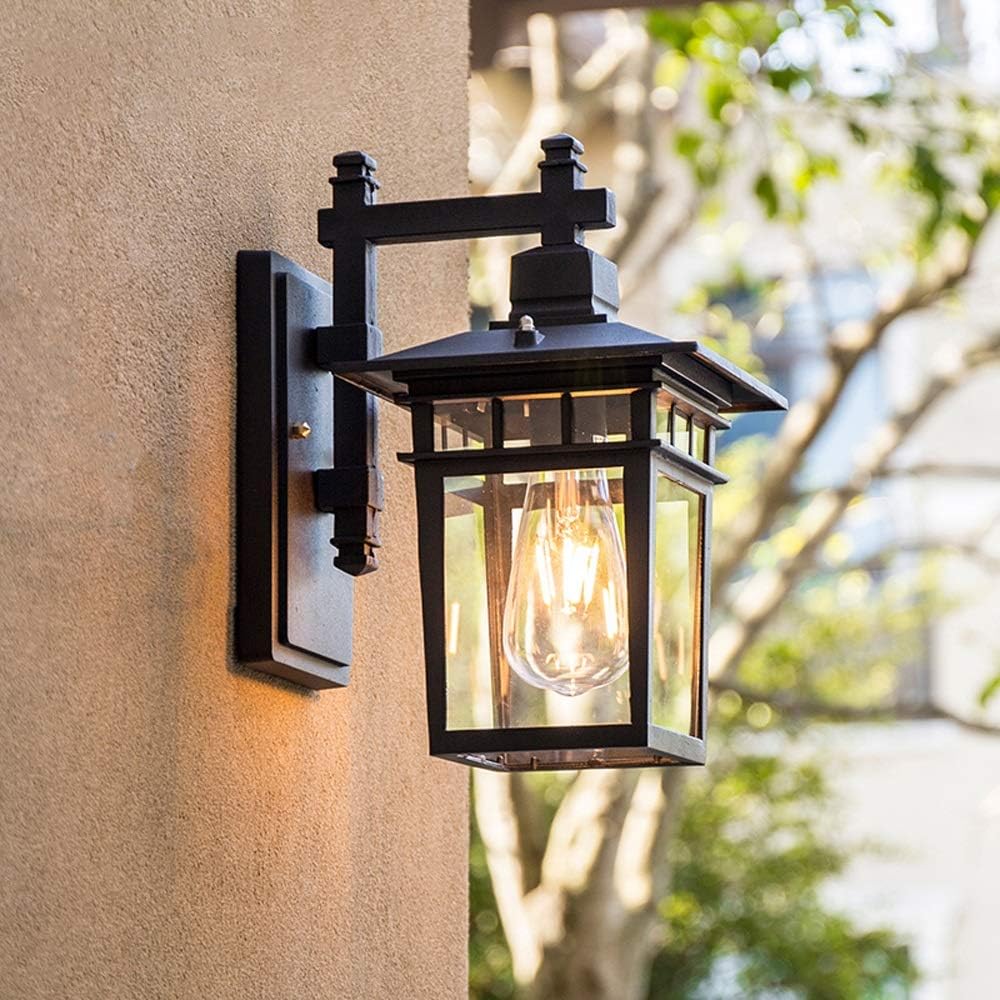 Kwadris Outdoor Lantern Wall Light