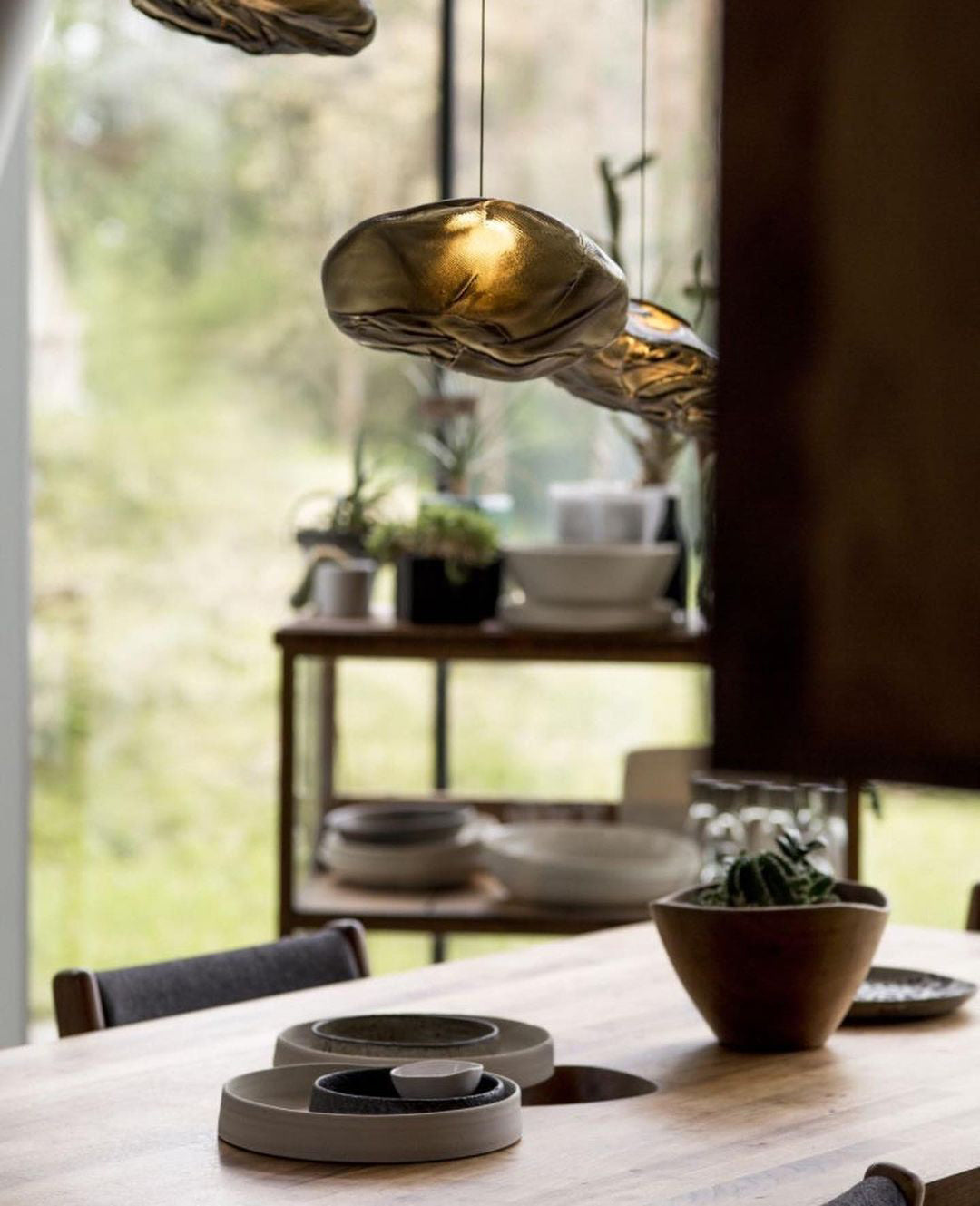 Fabel Sculptural Pendant Light