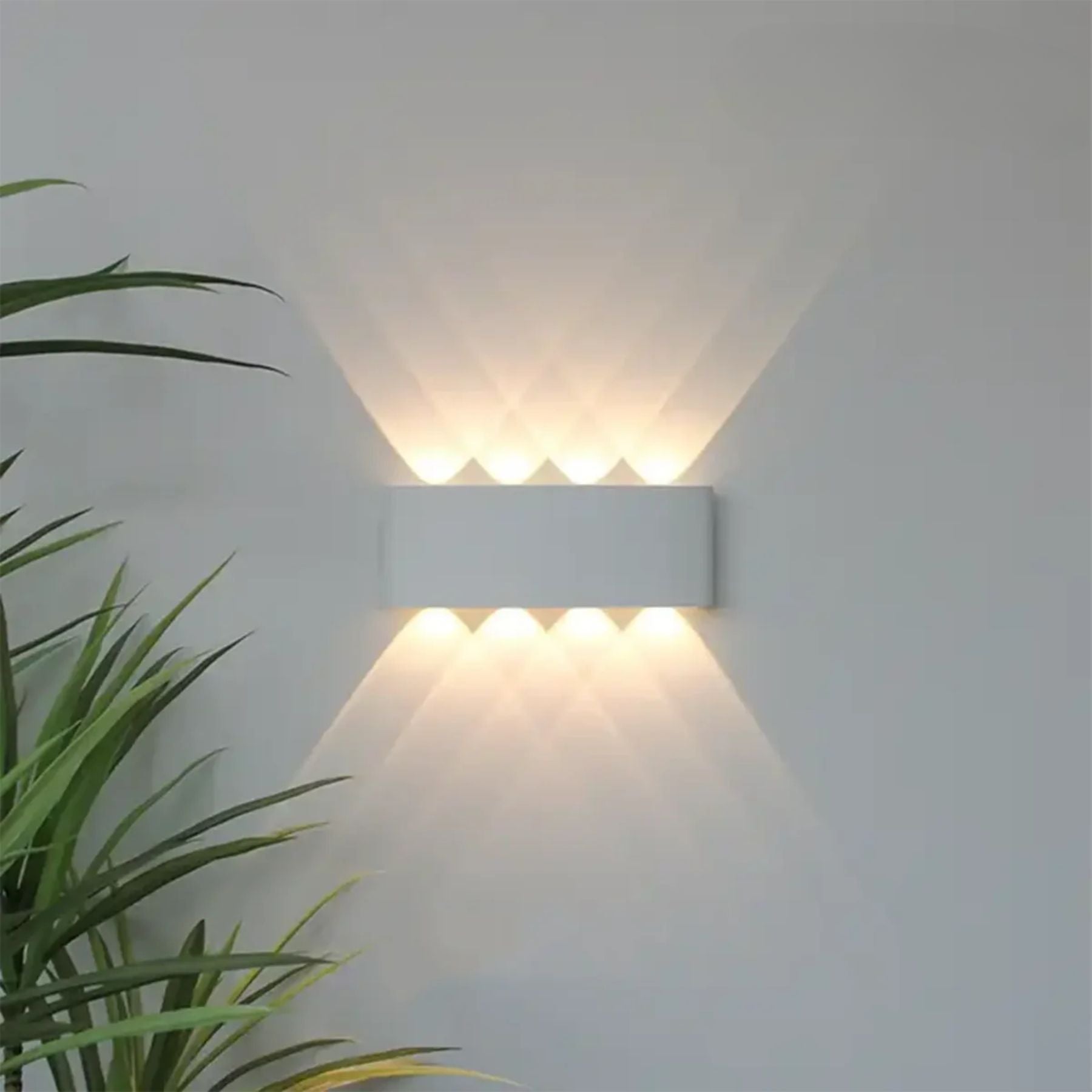 Kirsor Wall Light