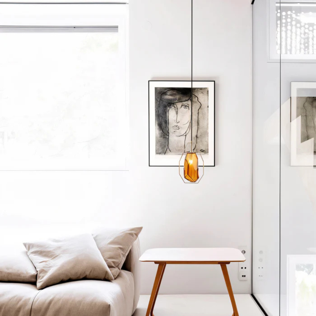 Kyrstone Pendant Light