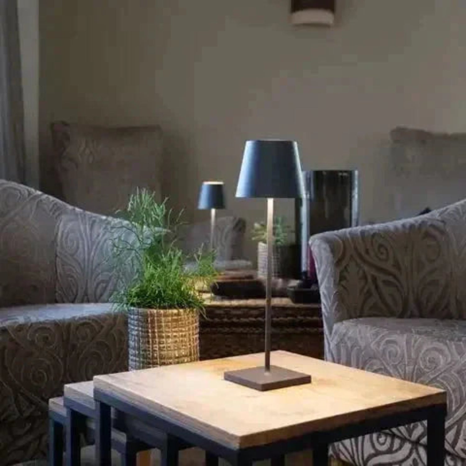 Colean Table Lamp