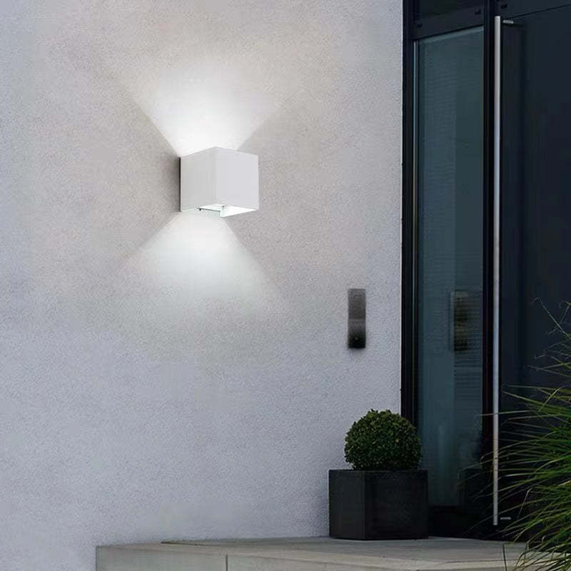 Arrenro Modern Wall Light