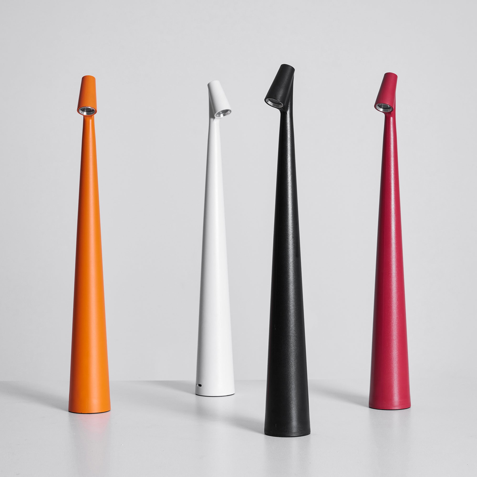 Avaro Table Lamp