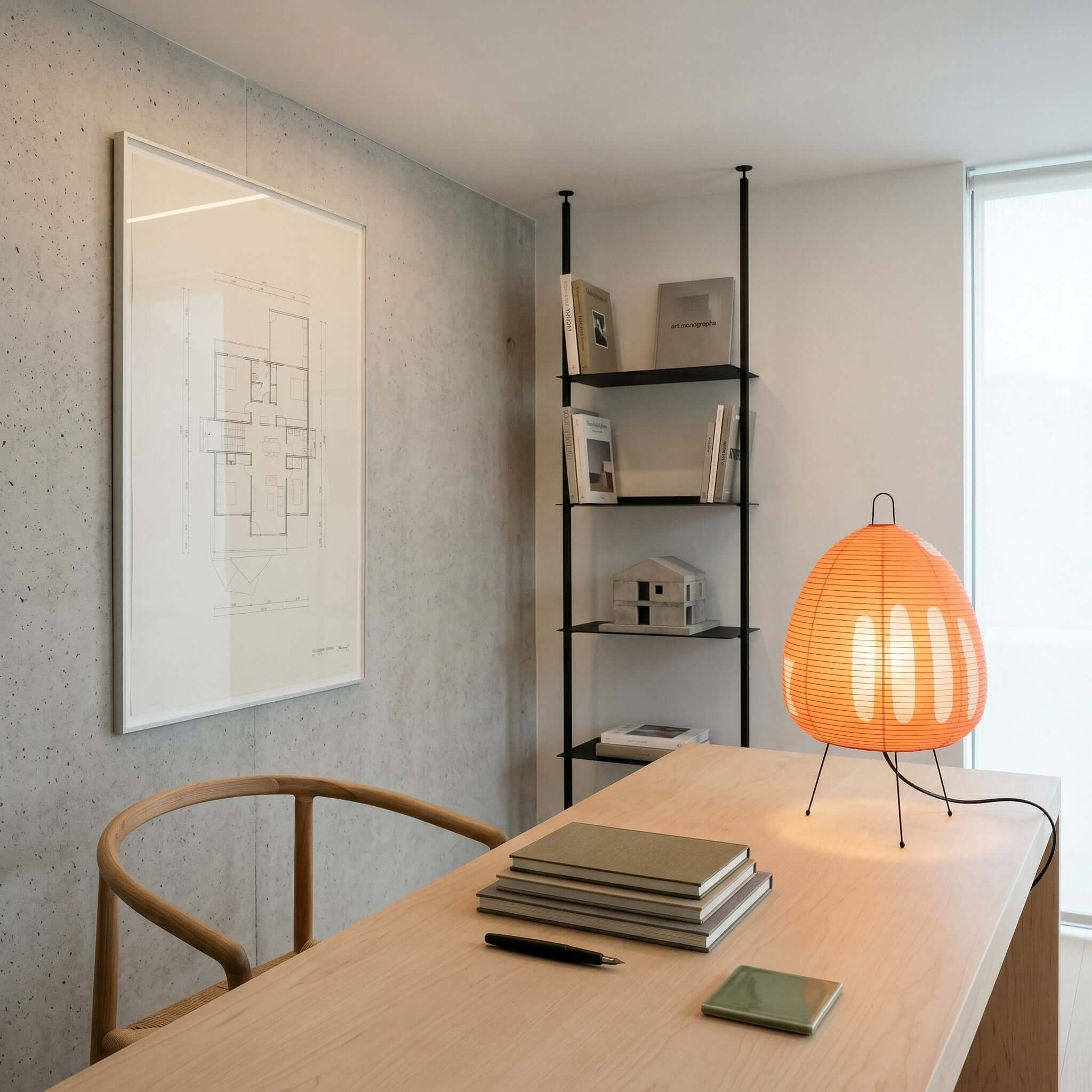 Bevenzo Table Lamp