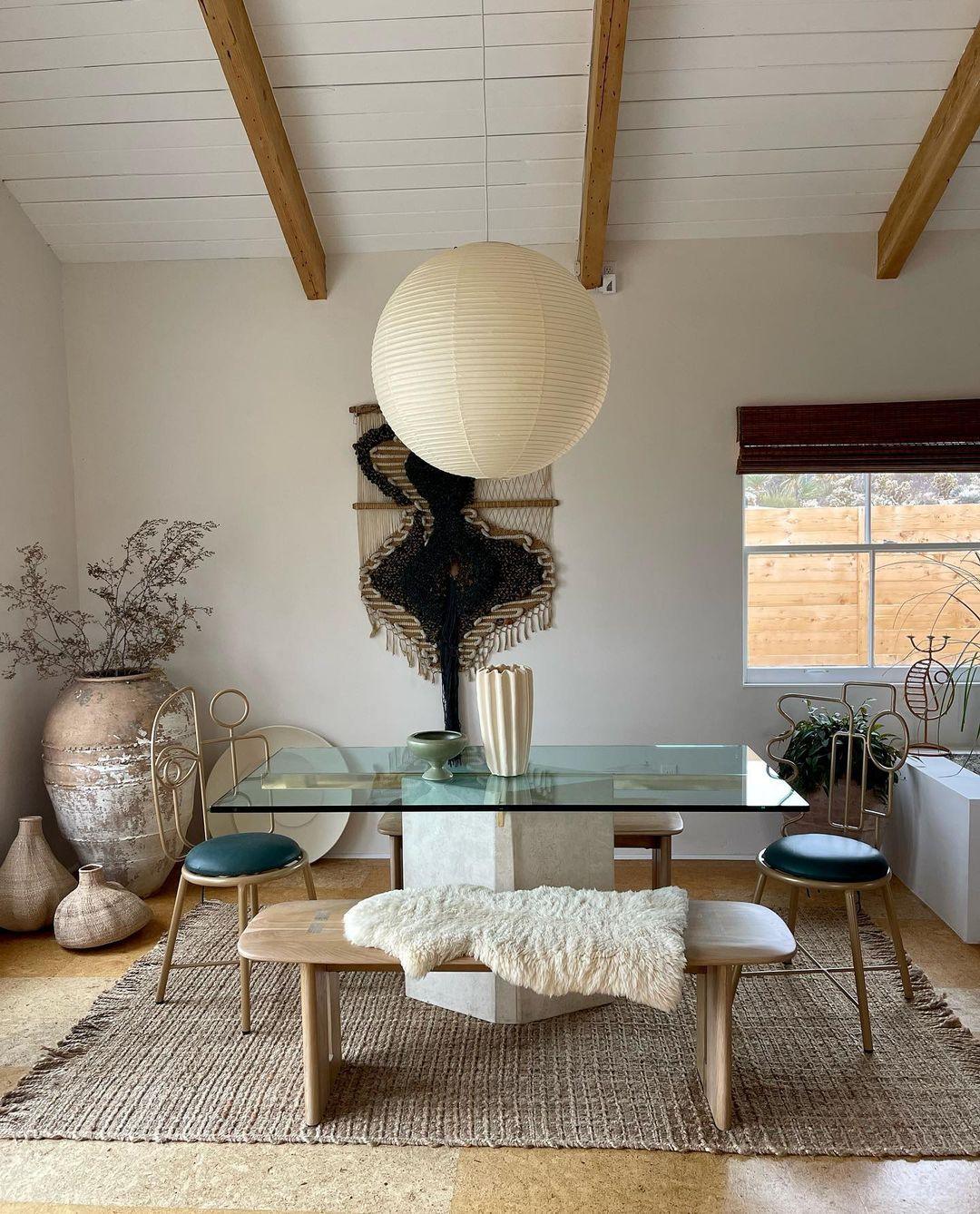 Hulinor Globe Pendant Light