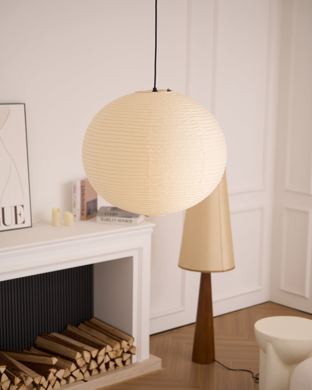 Hulinor Globe Pendant Light