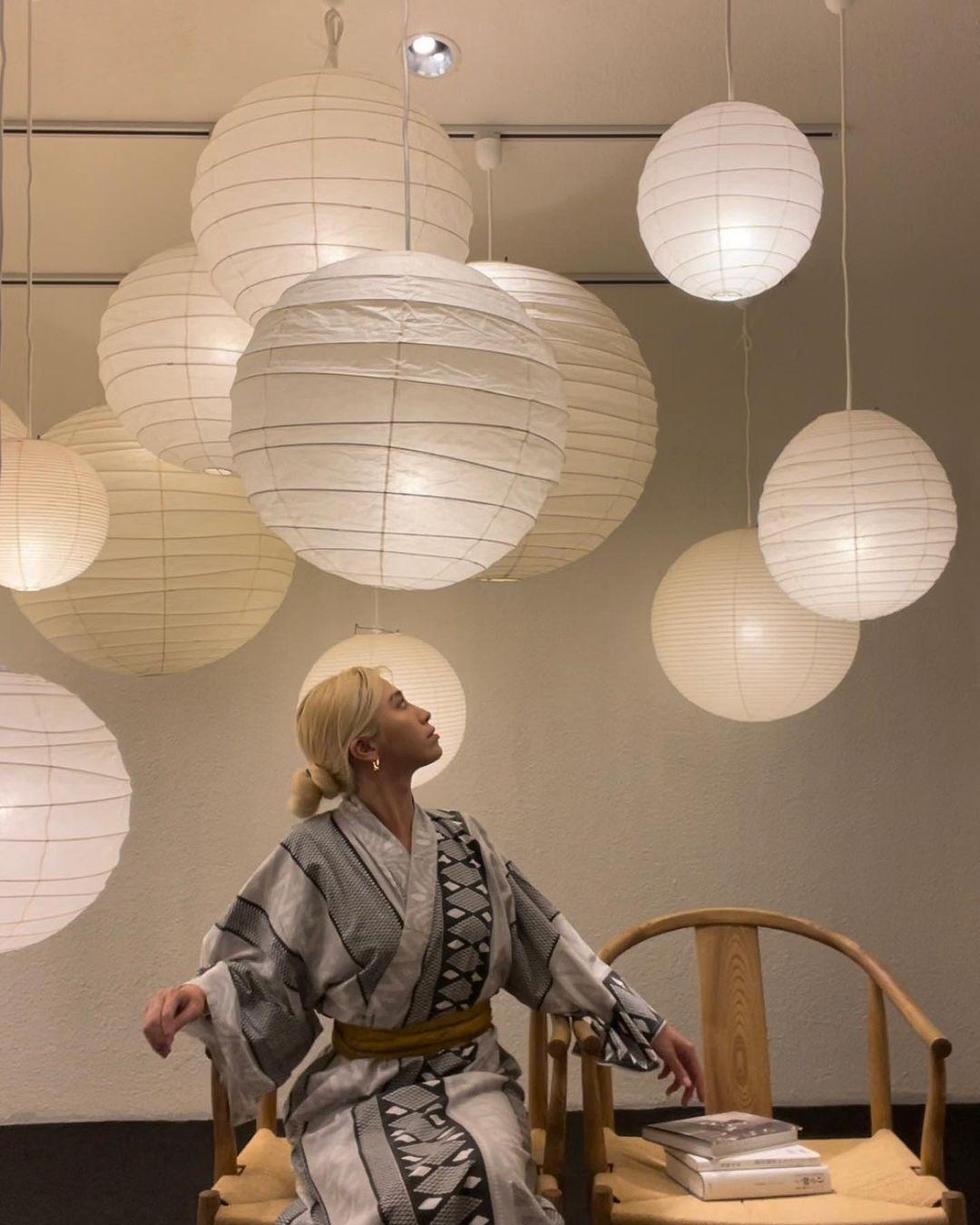 Kobel Washi Paper Pendant Light
